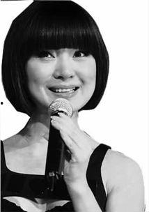 歌手陈红近期生活照,岁月静好，生活照展现优雅魅力